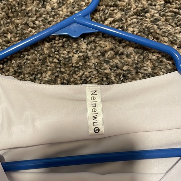 Blouse - Picture 2 of 2